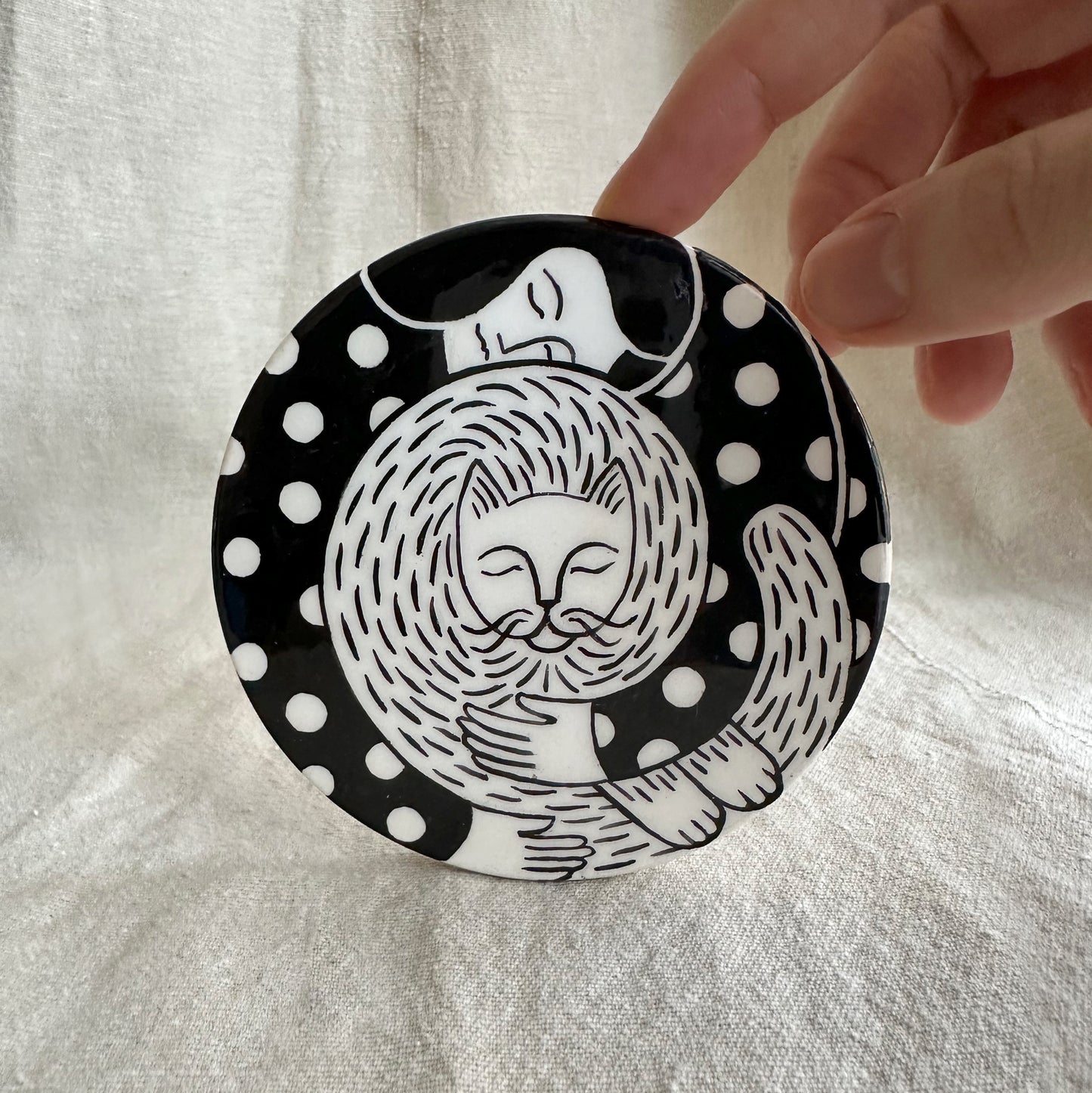 Dots & White Cat No2